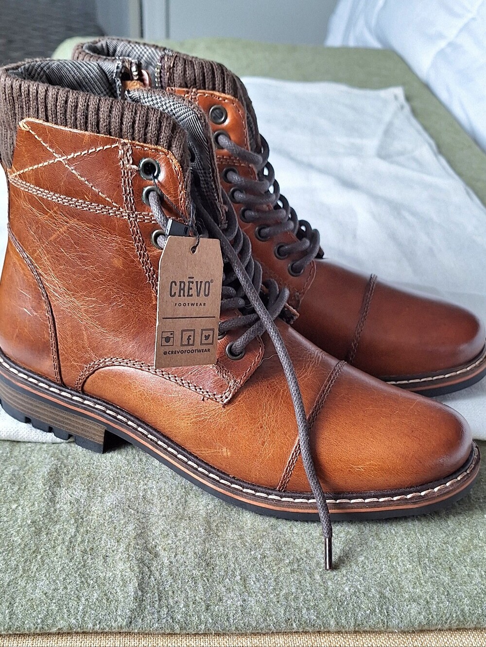 Crevo Camden Genuine Leather Combat Boots Men’s Size 9 Cognac Brown NWT